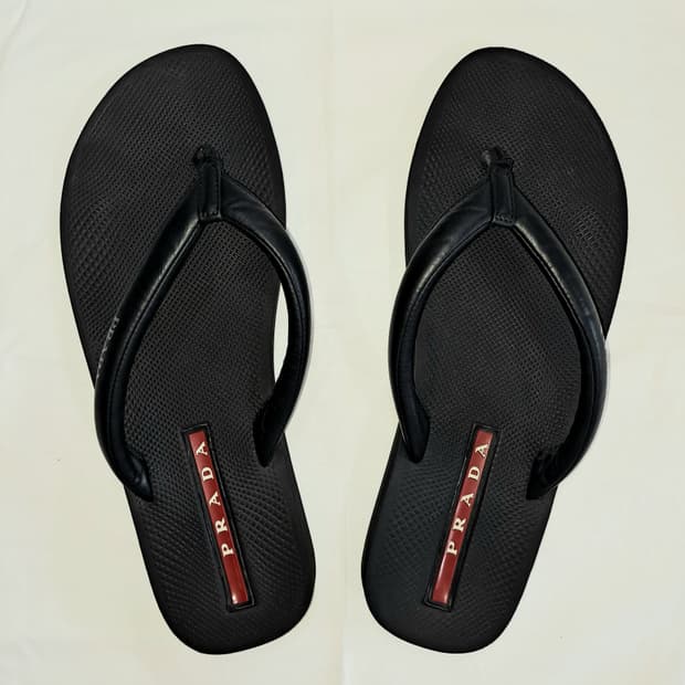 PRADA 리네아로사 플립플랍 250-255
