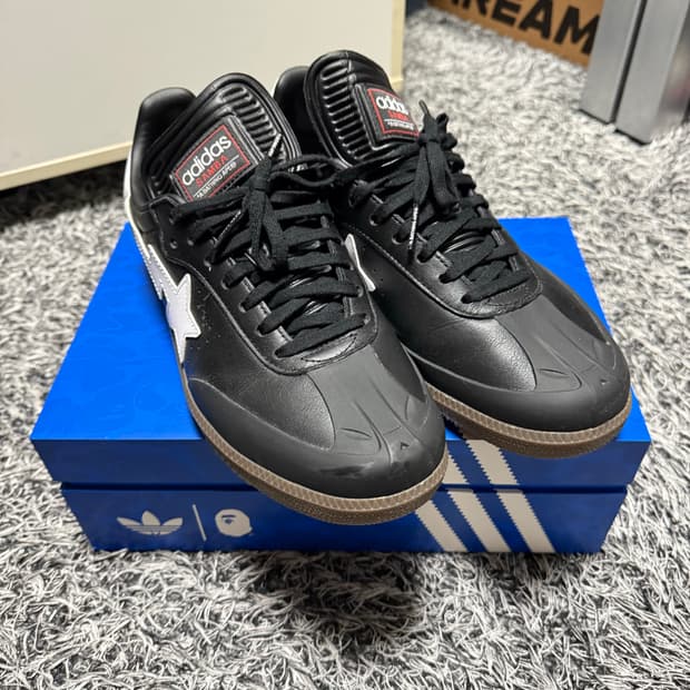 아디다스 삼바 x 베이프 블랙
