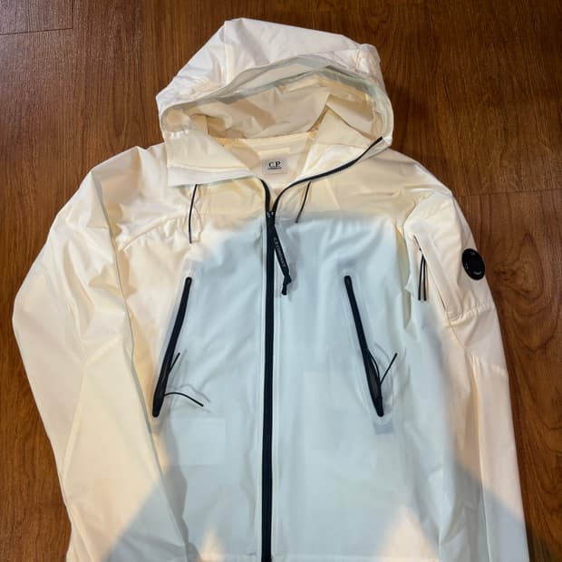 24SS CP컴퍼니 프로텍 바람막이