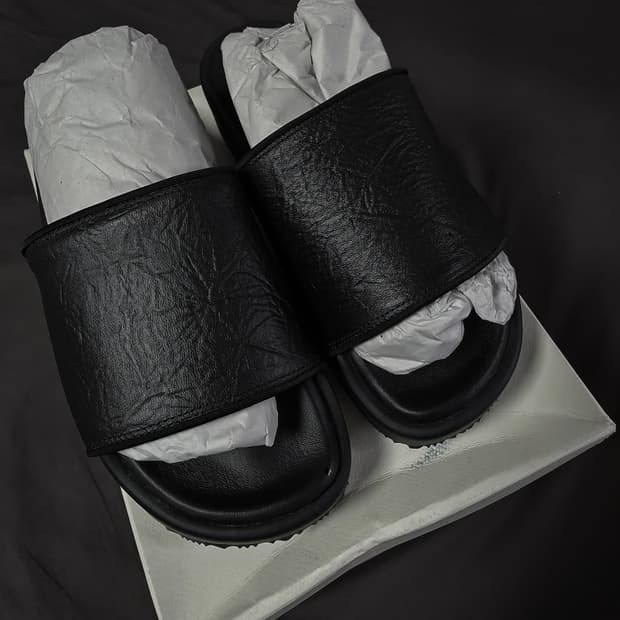 Y-3 슬라이드 블랙 43 (275)