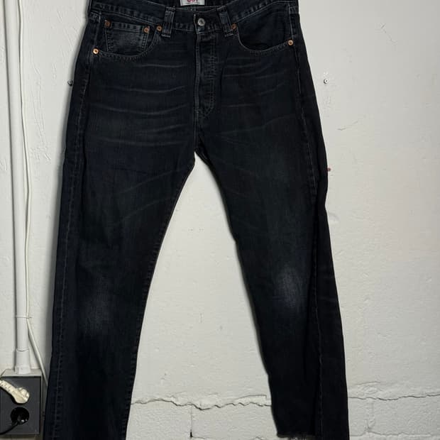 리바이스 501 스트레이트핏 블랙 데님 팬츠 33