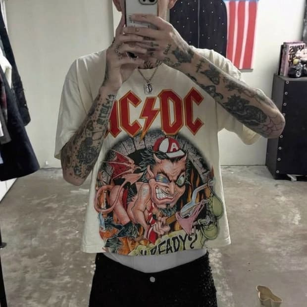 락레볼루션 AC ⚡️DC 데빌 크롭반팔티