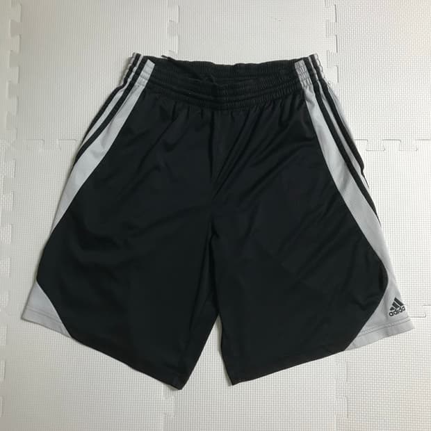 아디다스 트레이닝 하프팬츠