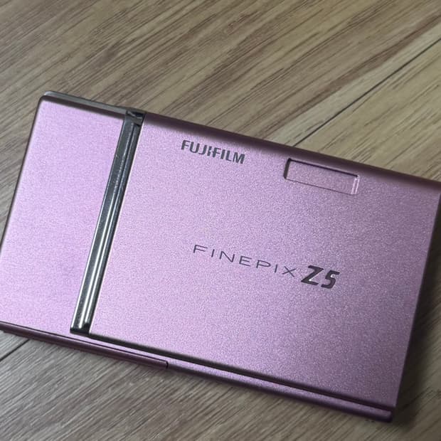 후지필름 파인픽스 z5 판매합니다.