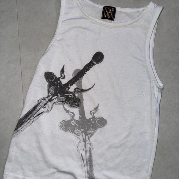 Knife 칼 나시 / 나시