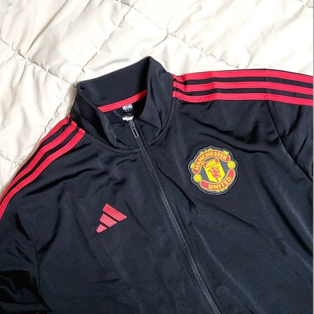 아디다스 대대장 맨유  검빨 DNA 져지 95/M