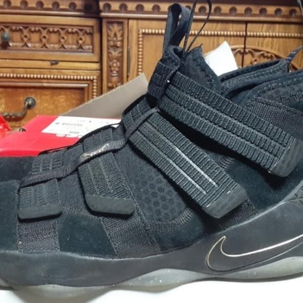 나이키 르브론 솔져 11 농구화 275