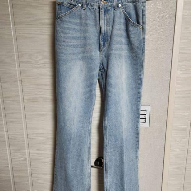 SATUR 세터 부츠컷 워시드 데님