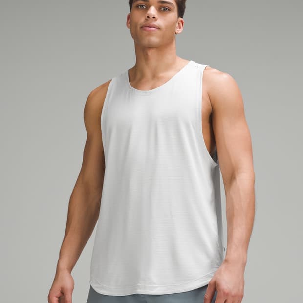 룰루레몬 라이선스투트레인 탱크 XS