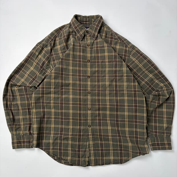 90s Gap Plaid Button Up Shirt