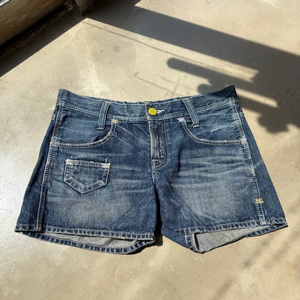 29) Levi’s San Francisco 데님 쇼츠 팬츠