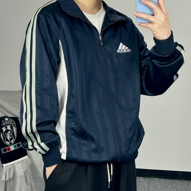 아디다스 일판 그레이 사이드라인 네이비 트랙탑 져지 L 