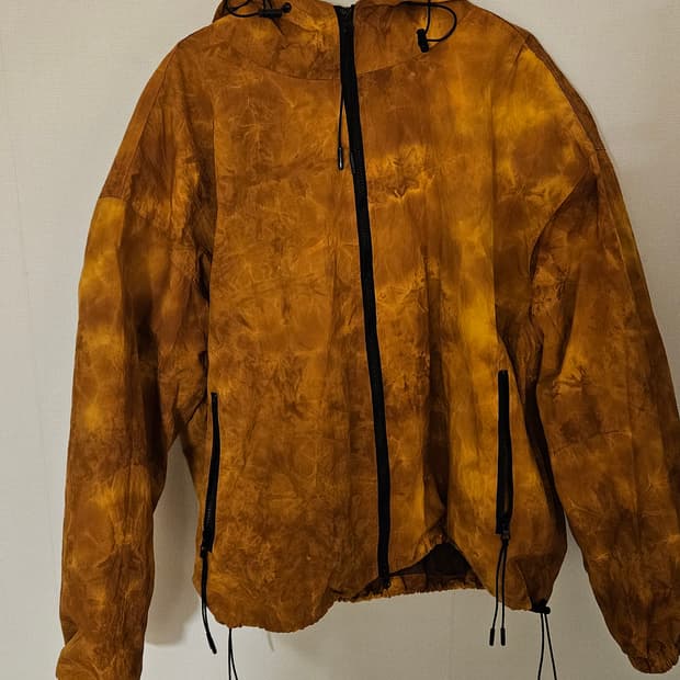 낙엽 같은 바람막이