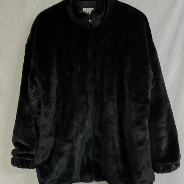 아디다스 페이크 퍼 집업 자켓 (adidas)