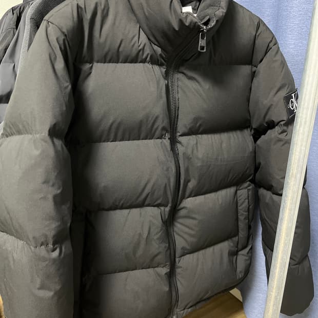 캘빈클라인 숏 다운 푸퍼 재킷