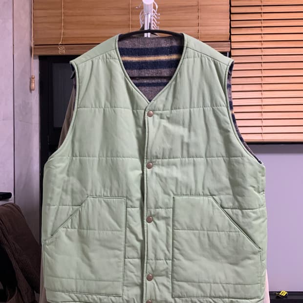 카키스 리버시블캠프베스트 모스 (라지)