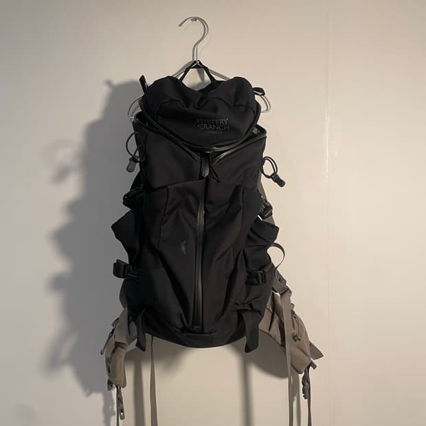 Mystery Ranch-Coulee 25L(M/L size)