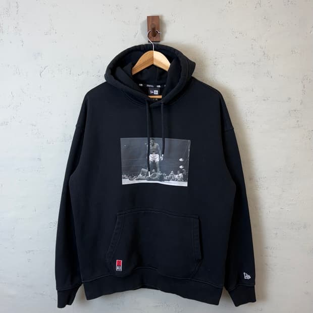 뉴에라 무하마드 알리 후드티 블랙