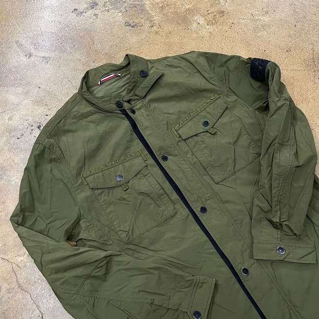 [정품/7] 파리게이츠 카키색 셔츠형 자켓 b8