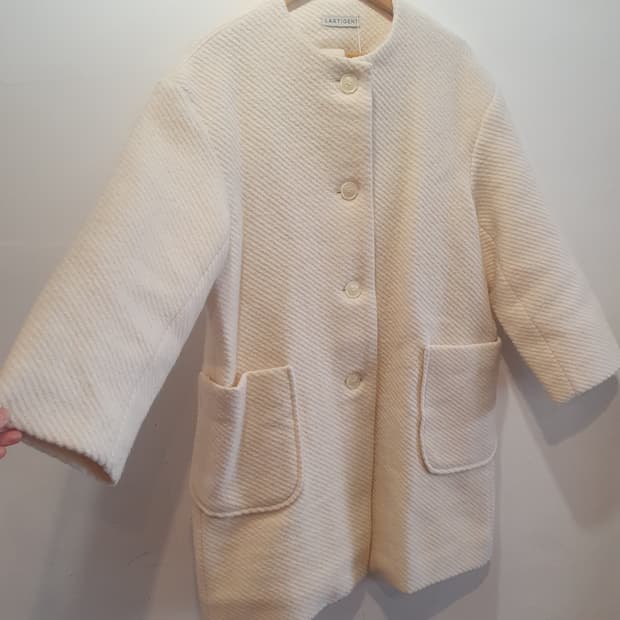 lartigent 아이보리 코트 라티젠