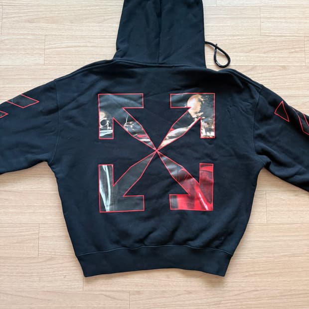 오프화이트 후드티