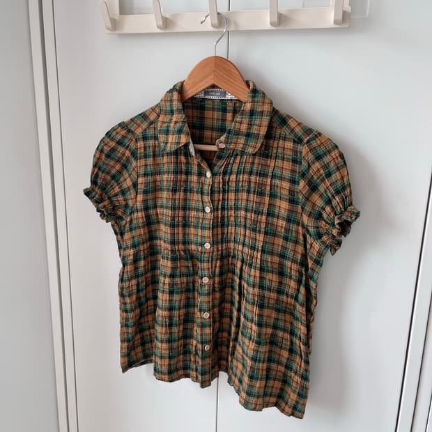 Joky gal 체크 셔링 반팔 블라우스 