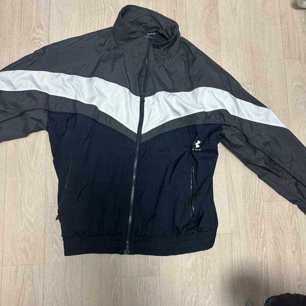 언더아머 우븐 트랙 자켓