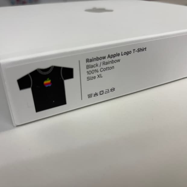 애플 APPLE WWDC 25 한정판 티셔츠 (레인보우 애플 로고)