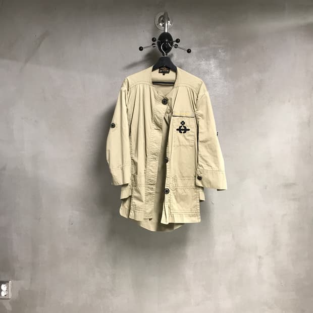 비비안 웨스트우드 카키 자켓 38(W)