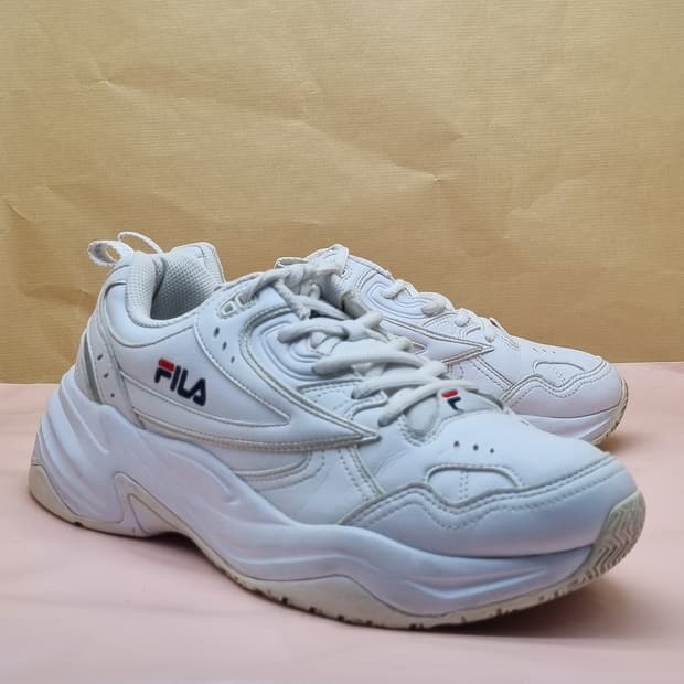 휠라 피스와이즈 남성운동화 270