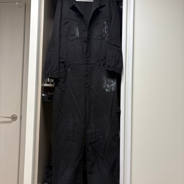 어반드레스 페인터 점프수트 블랙 L사이즈