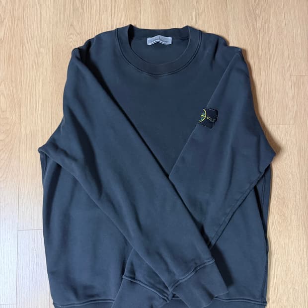 스톤아일랜드 맨투맨 xl