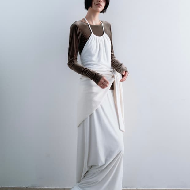 모노하 Wool jersey gathered wrap top(khaki)