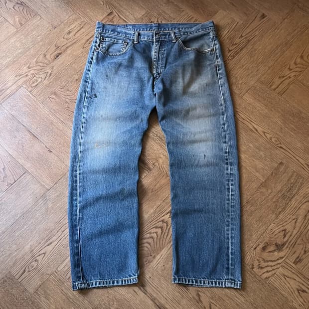 [36]리바이스 505 더티워싱 레귤러 스트레이트 데님 팬츠