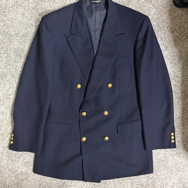 켄트 앤 커웬 금장 더블 블레이저