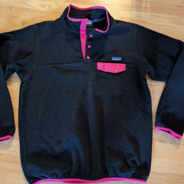 파타고니아 신칠라 스냅 플리스 풀오버 여성용 XL 블랙 핑크 트림