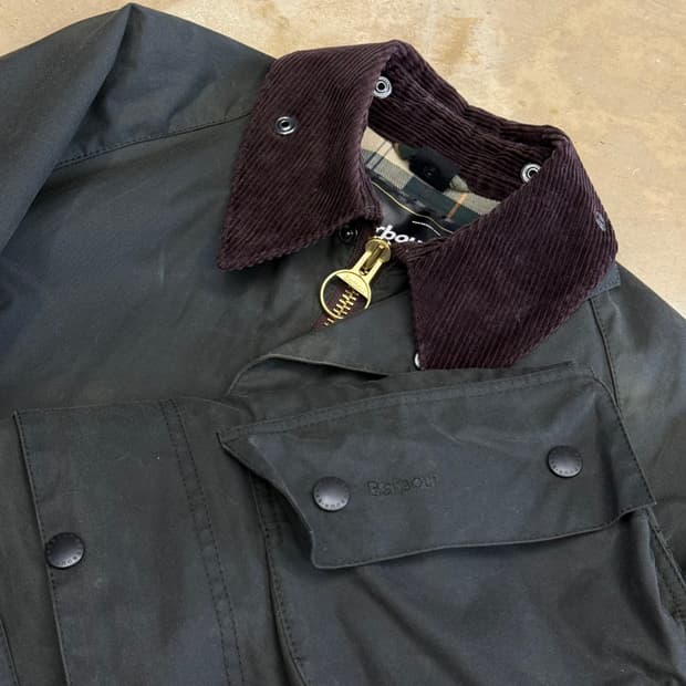 38 바버 카키 뷰포트 왁스 자켓 