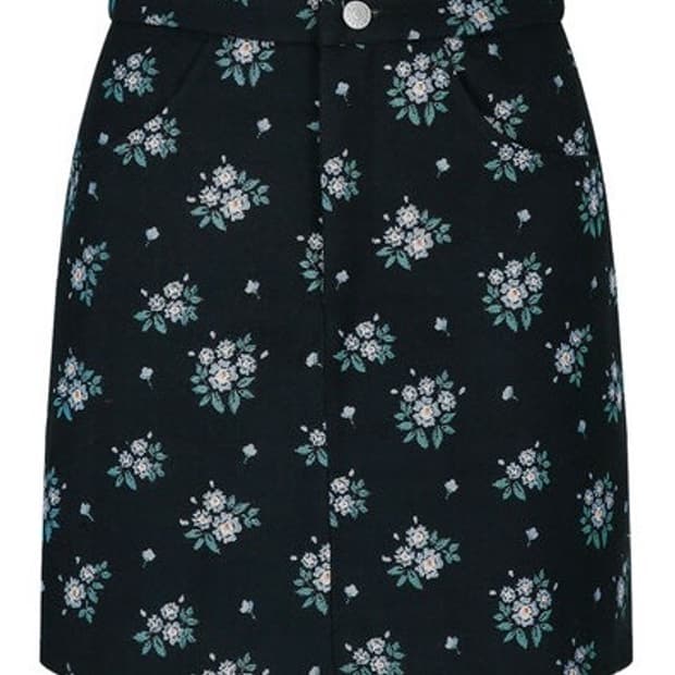 마가린핑거스 플라워 자카드 스커트