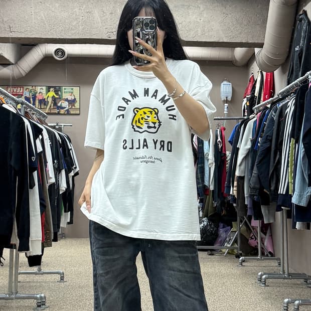 휴먼메이드 타이거 그래픽 반팔 티셔츠 S112