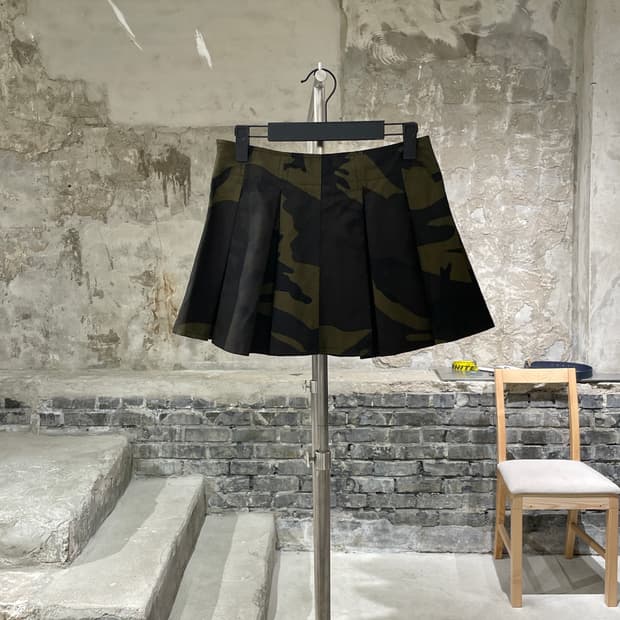 shein 카모 밀리터리 핀턱 미니스커트