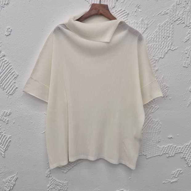 Pleats Please Issey Miyake top