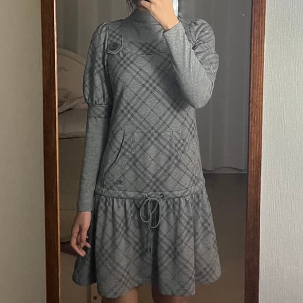 그레이 버버리 블루라벨 체크노바원피스