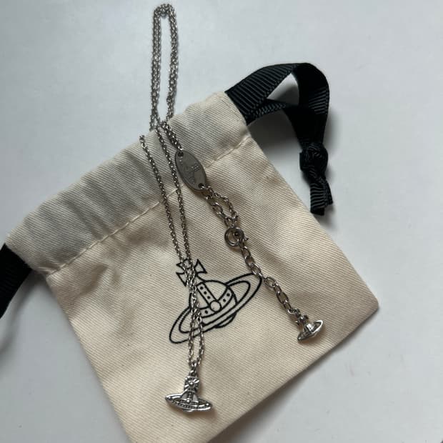 비비안웨스트우드 미니오브 목걸이