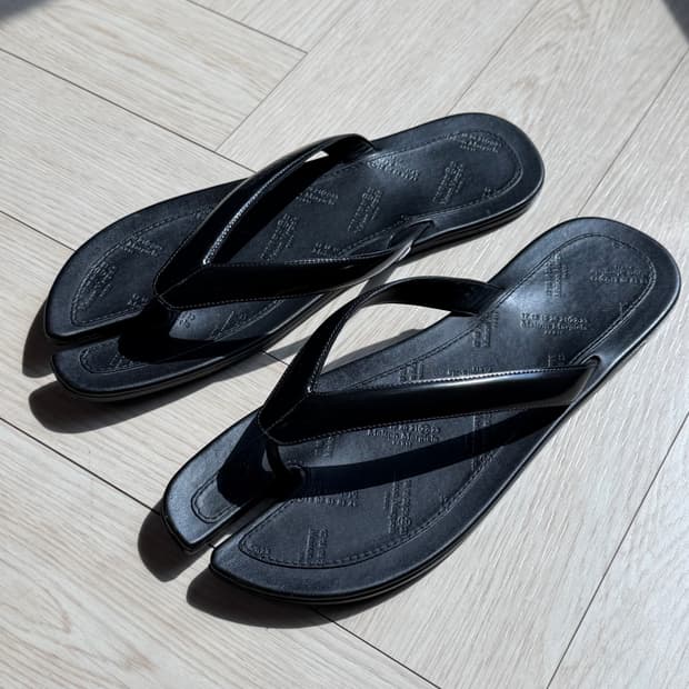 메종 마르지엘라 타비 플립플랍 샌들 쪼리