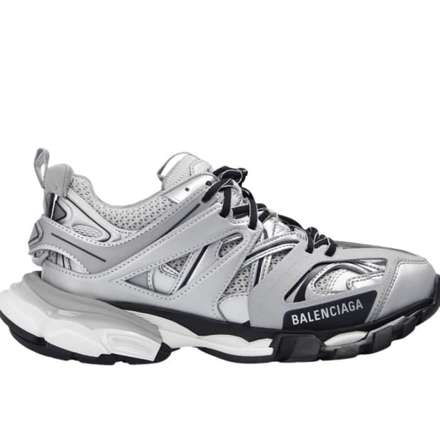 발렌시아가 트랙 40 팝니다