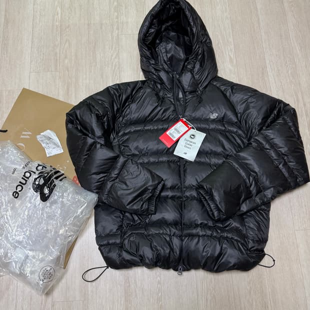 뉴발란스 플라잉77 슈퍼라이트 후드 구스다운 패딩 경량패딩 xl