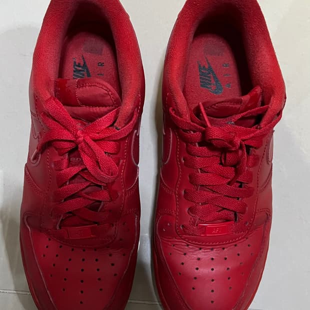 나이키 에어포스1 트리플 레드