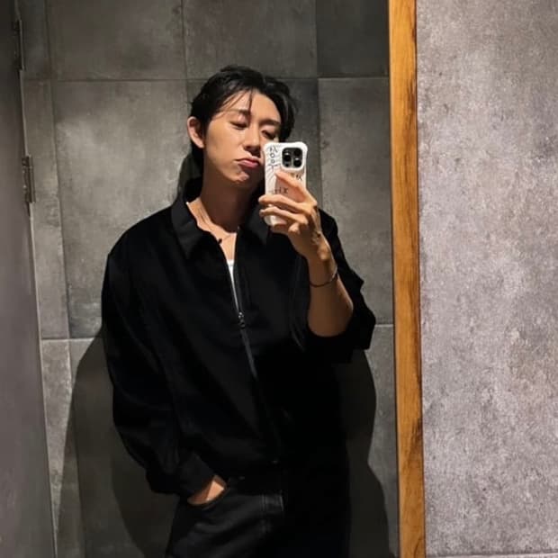 아모멘토 모티브 벨벳 자켓 M