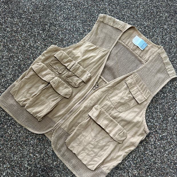 Kith vest