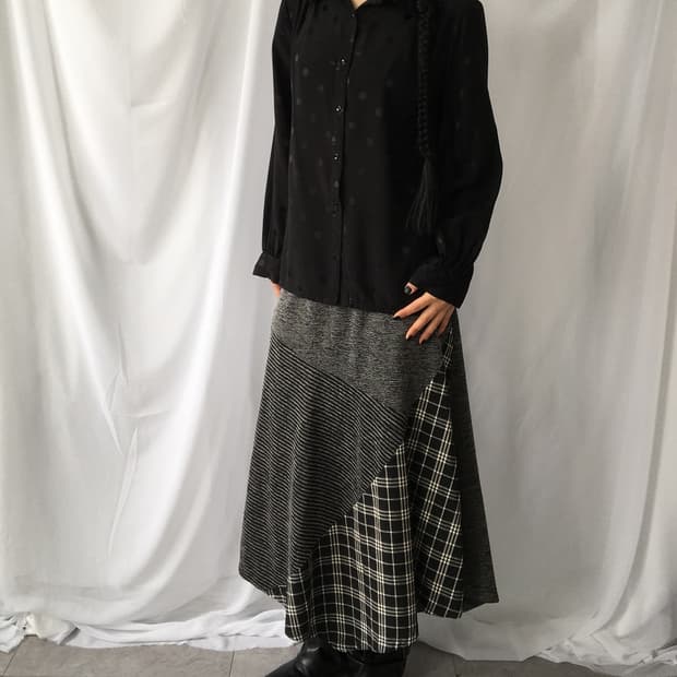 Dot pattern blouse